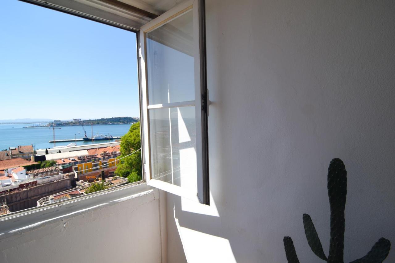 Santos Apartment In Central Lisbon With River View 외부 사진