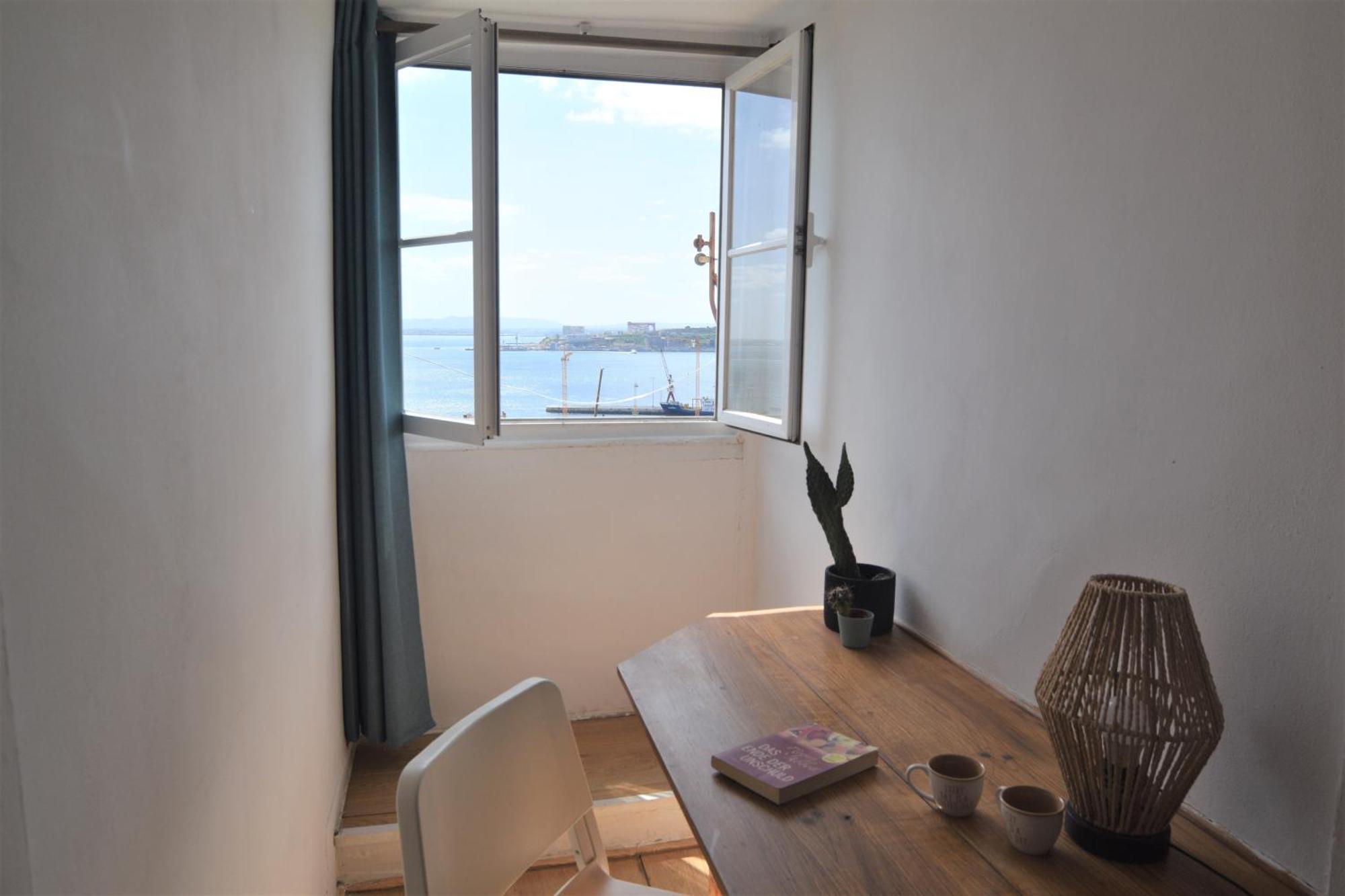Santos Apartment In Central Lisbon With River View 외부 사진